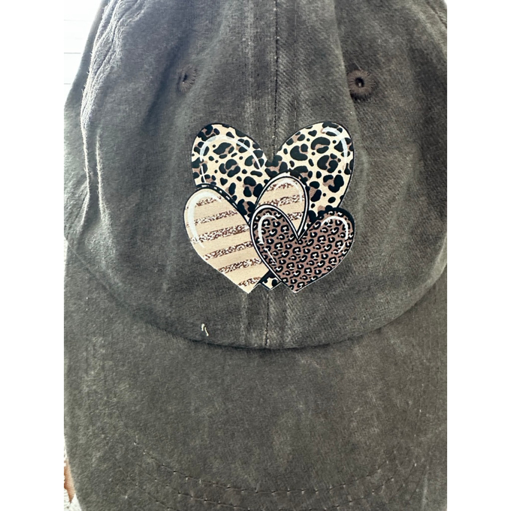 Charcoal Leopard Print Heart Baseball Cap One Size NEW - Picture 2 of 3
